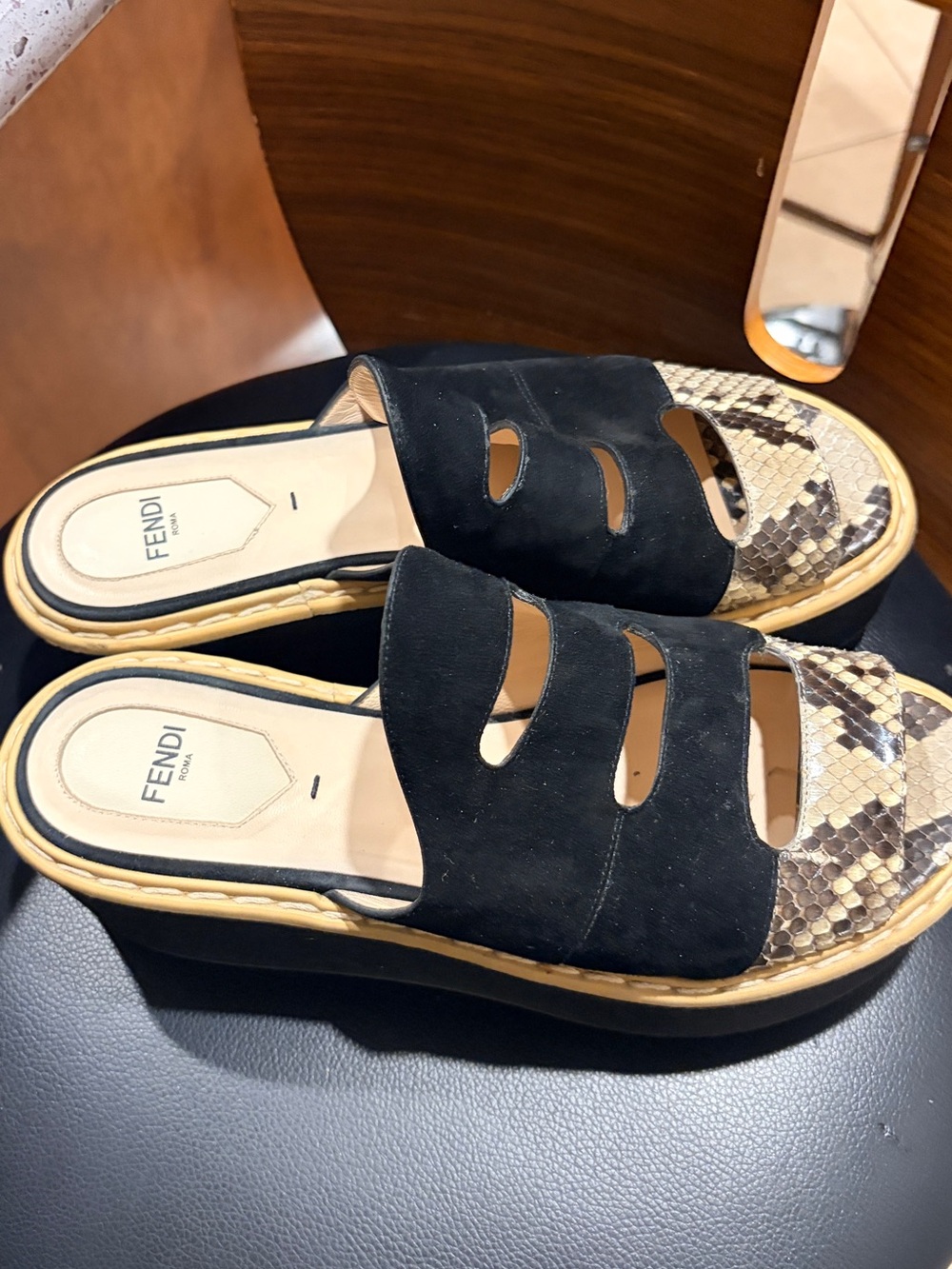 Fendi Black suede and python leather Flowerland Runway platform slides size 37